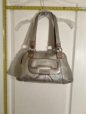 Tignanello handbag Cream/gold pebbled leather